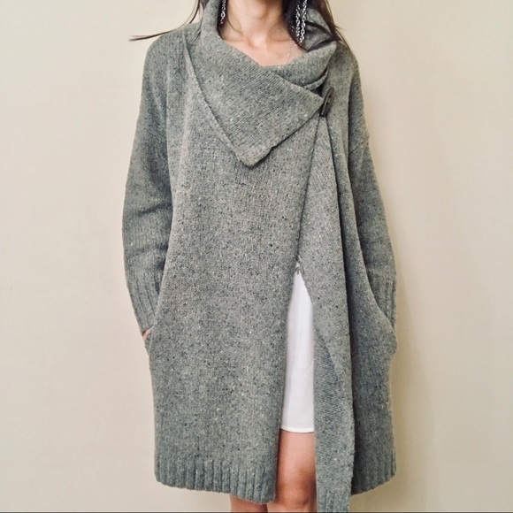 Cynthia Rowley Sweaters - $108 brand new Cynthia Rowley no offer
